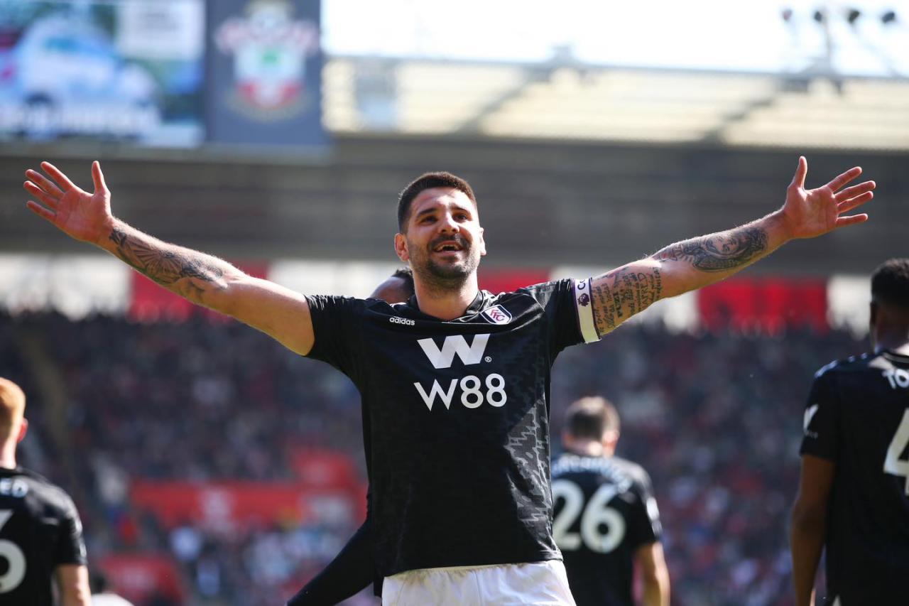 Mitrovic muốn rời Fulham