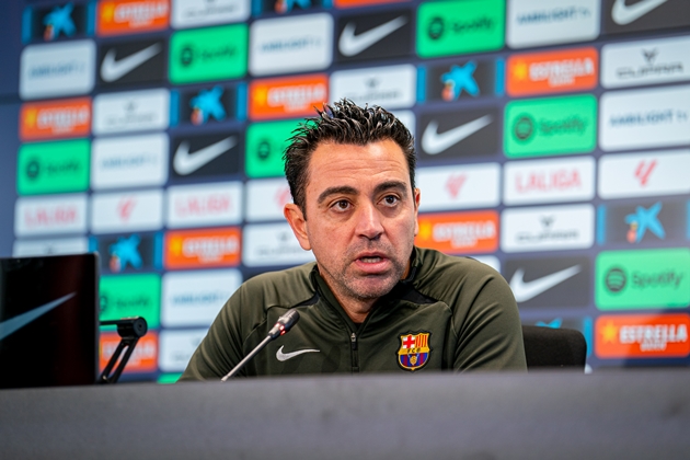 Vì Barcelona, Xavi chấp nhận mất khoản tiền khổng lồ