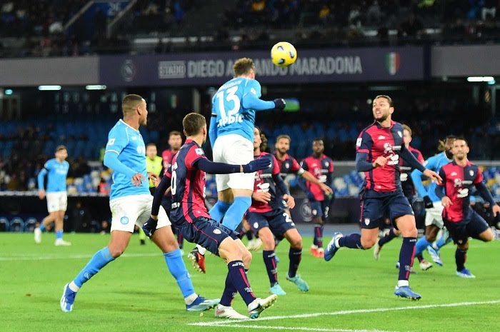 Soi Kèo Cagliari vs Napoli, 21h00 ngày 25/02