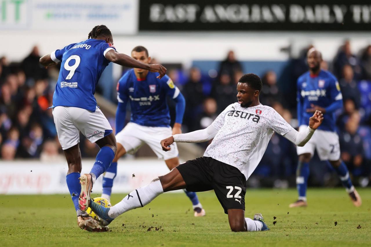 Soi Kèo Ipswich vs Rotherham, 02h45 ngày 21/02