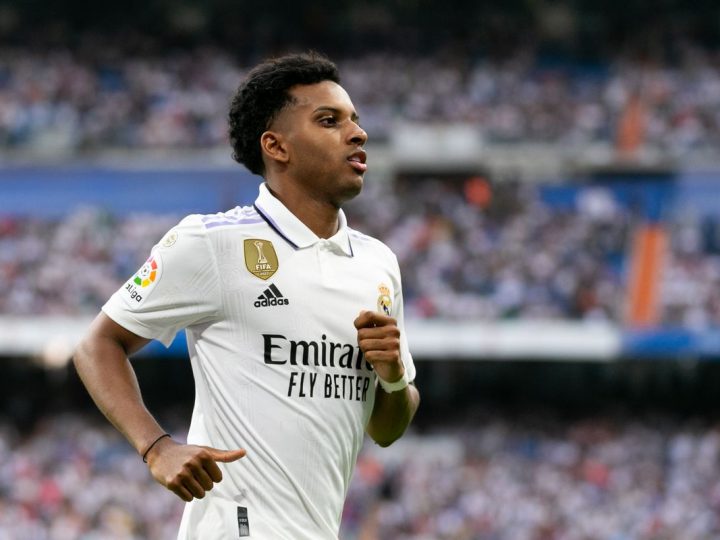 Rodrygo sẽ rời Real hè tới