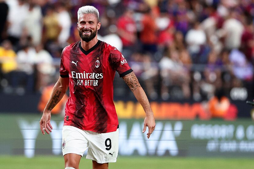 Olivier Giroud completes free summer transfer to LAFC as the French striker will earn .2million until 2025 with MLS club - Bóng Đá