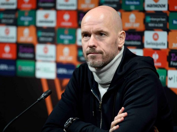 Ten Hag đứng trước những đồn đoán về tương lai