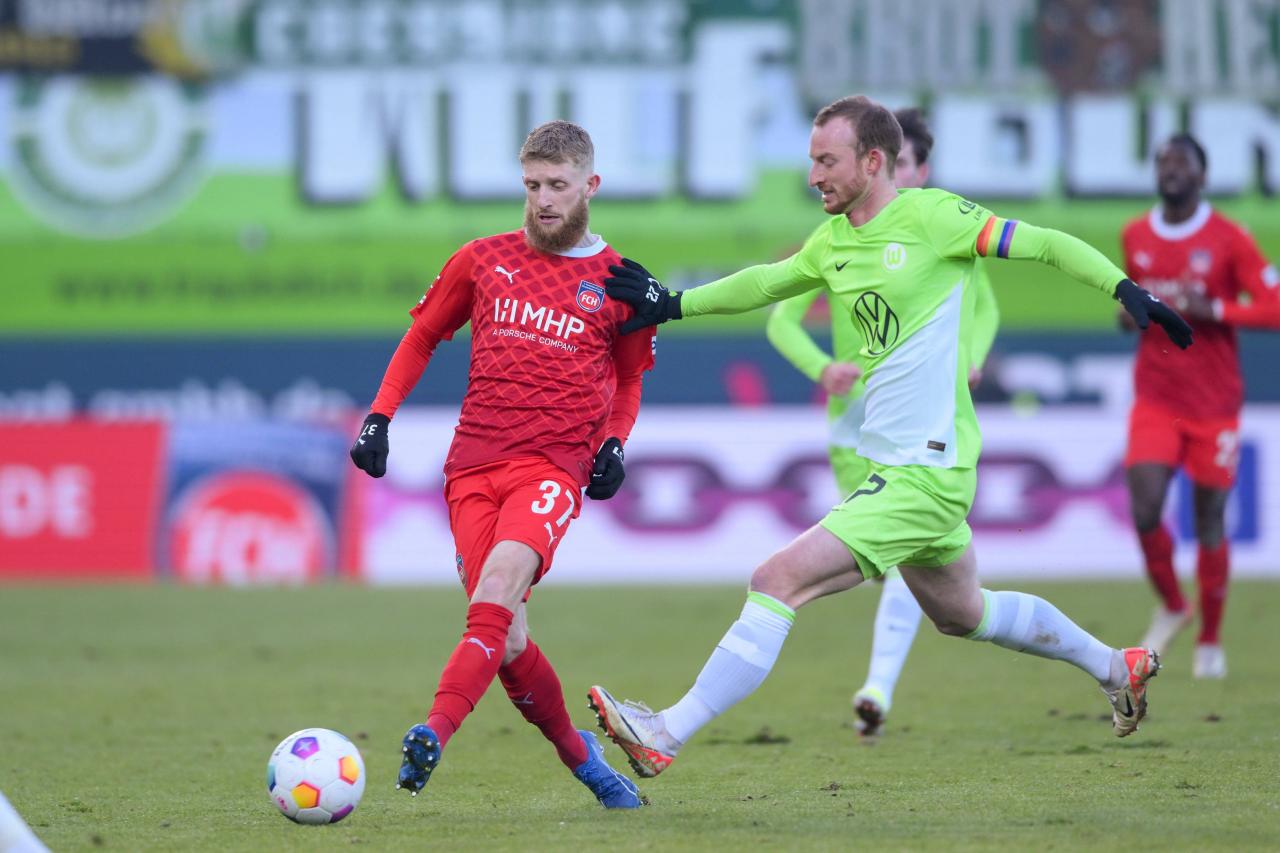 Zwei Tore aberkannt: Heidenheim punktet trotzdem gegen Wolfsburg |  sportschau.de