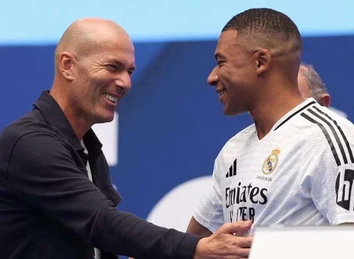 Zidane từ chối đến Real Madrid