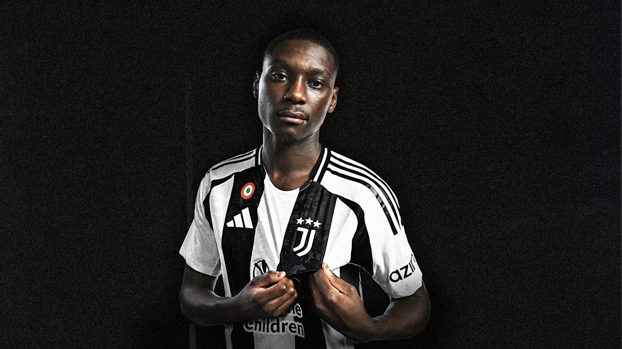 Randal Kolo Muani is a Juventus player! - Juventus