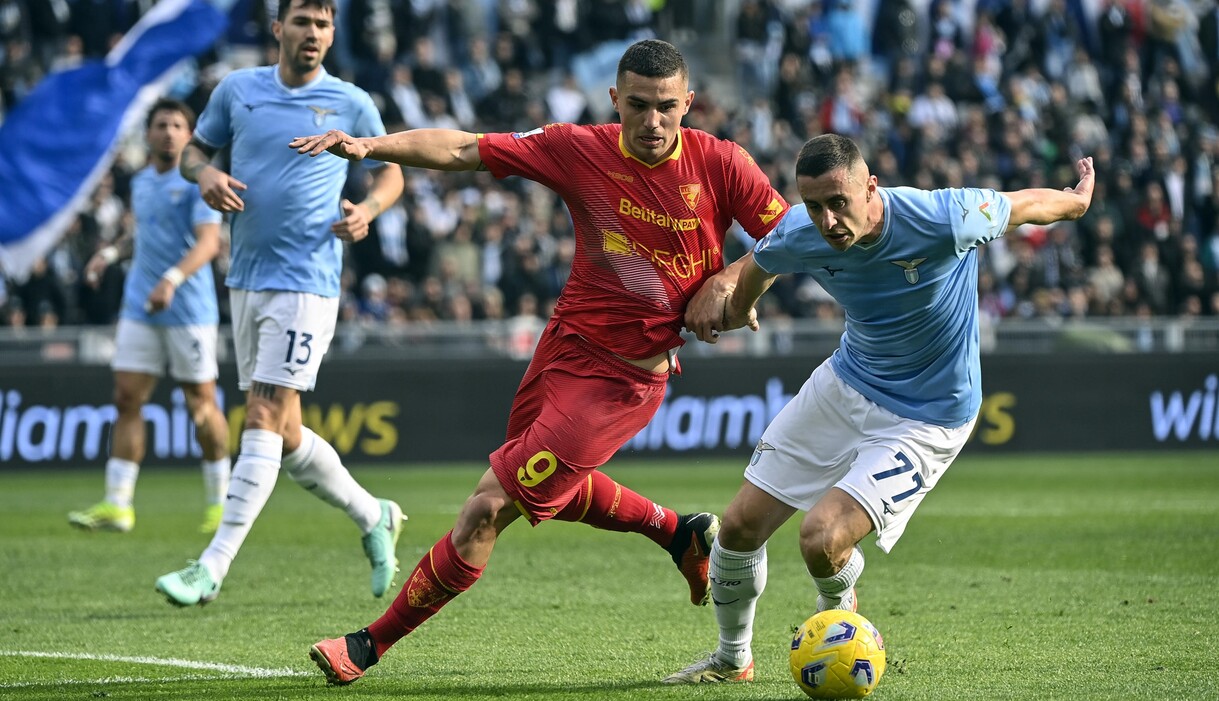 Lazio-Lecce 1-0 pagelle: Felipe Anderson falso nueve ma gol vero, Rovella  domina