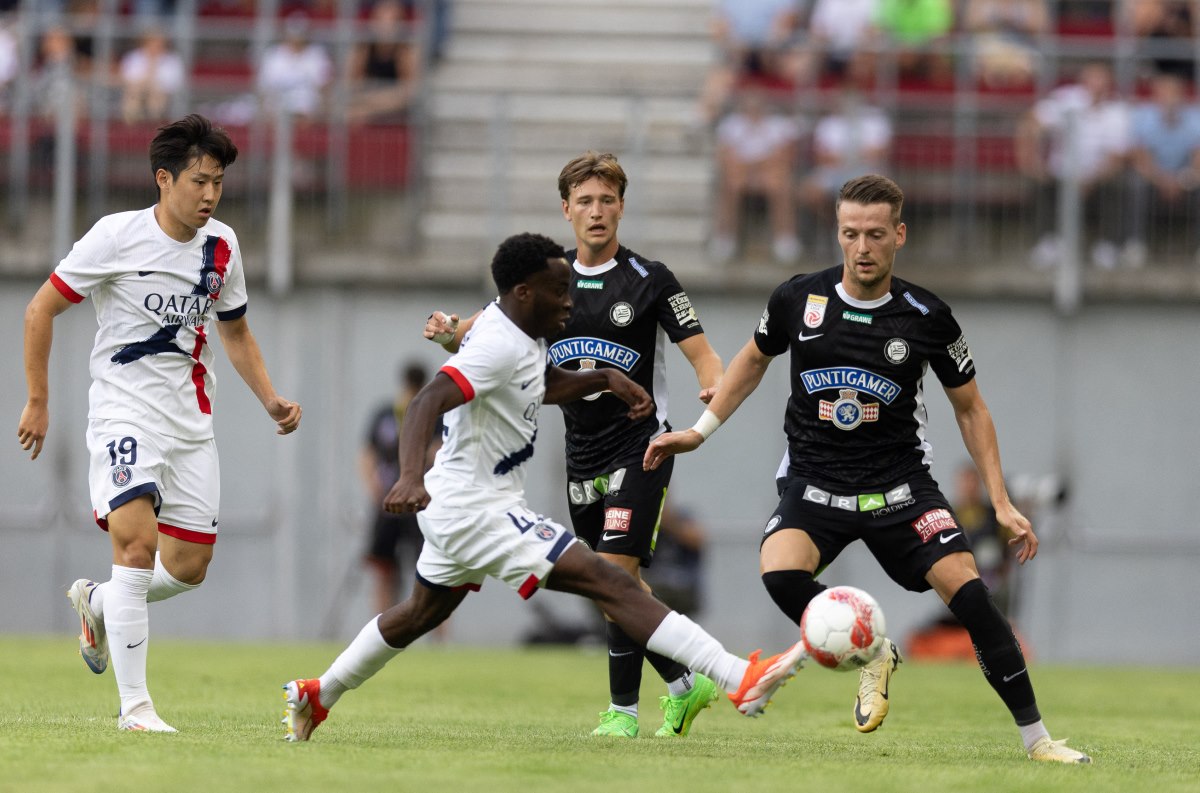 Sturm Graz VS PSG 2-2: Les Parisiens Masih Redup Tanpa Mbappe