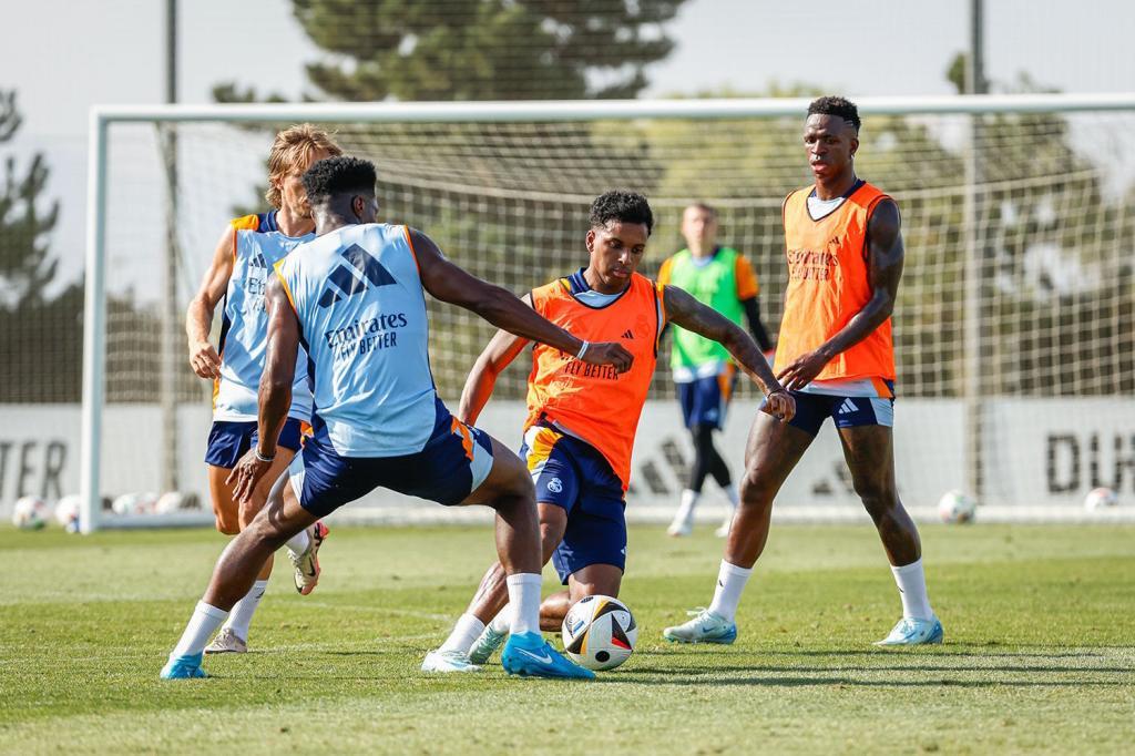 mbappe-ra-canh-haaland-lam-vua-ke-hoach-tao-bao-cua-real-madrid